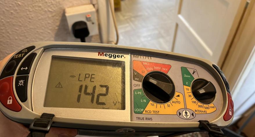 EICR electrician Ebbsfleet